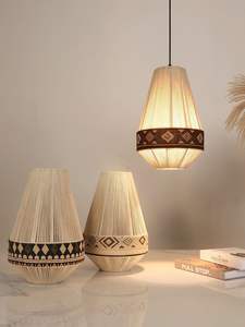 Lustre suspendu élégant en corde de chanvre avec abat-jour en jute naturel tissé à la main, fournisseur de luminaires suspendus en provenance du Bangladesh - Product Image 4