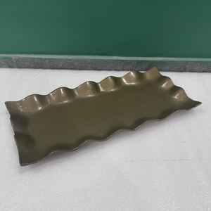 Bandeja Decorativa Moderna para Mesa, de Aluminio con Acabado Dorado, Forma Rectangular, para Sala de Estar - Product Image 5