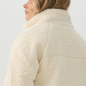 Custom <b>Women</b>’s <b>Sherpa</b> <b>Jacket</b> Premium Quality Breathable Fabric Wholesale Personalized Fleece <b>Jacket</b> <b>For</b> <b>Women</b> Outerwear OEM - Product Image 4