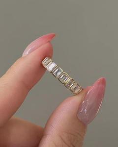 Bague de mariage en or massif 14K 18K avec diamant taille émeraude, bague éternité complète empilable, vente en gros de bijoux en or de laboratoire de qualité supérieure - Product Image 2