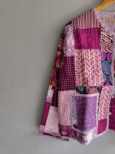 Quilted <b>Patchwork</b> <b>Jacket</b> Women's V-neck Full Sleeve Cotton Autumn Style Regular Length Patch Pocket Applique Design gift - Product Image 4