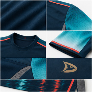 Professional Customized Adult Football Kit: Sublimated Teamwear Soccer Jersey & Shorts with Quick-Dry Technology - Product Image 4