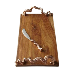 Plateau de service rectangulaire en bois de manguier artisanal de qualité supérieure avec poignées décoratives en forme de fleur dorée pour la décoration de la maison - Product Image 2