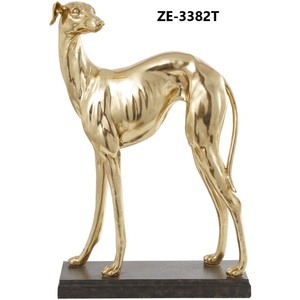 Sculpture décorative en fer artisanale de qualité supérieure, accent moderne pour l'aménagement intérieur résidentiel, en aluminium plaqué or fait main - Product Image 3