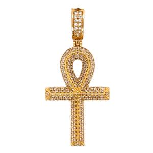 Colgante de Moda con Diseño de Cruz, Totalmente Engastado con Diamantes Moissanite Cortados, Personalizado, Único, Nuevo y Moderno, Certificado por GRA - Product Image 1