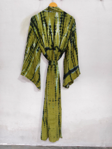 Robe longue kimono en soie Bridel, patchwork, pour couvrir le bikini, vêtement de nuit, kimono en sari indien vintage recyclé fait main - Product Image 3