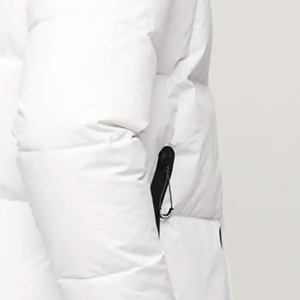 Blouson matelassé coupe-vent à capuche pour homme - Écologique, léger, résistant à l'eau, tissé, fermeture éclair, logo frontal, idéal pour l'hiver - Product Image 2