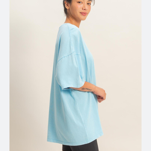 Camiseta Oversize para Mujer al por Mayor, Tallas Grandes, Lavado Ácido, Poliéster/Algodón de Alto Gramaje, Azul Claro, con Logotipo Personalizado, Estilo Vintage Holgado - Product Image 3