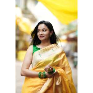 Sari en laine et mélanges pour femme Prianca, jaune, en organza Paithani, tissé avec des fils Zari, élégant dans notre collection - Product Image 5