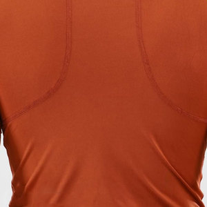 เสื้อยืดคอมเพรสชั่นสำหรับผู้ชาย ทรงปกติ คุณภาพสูง ระบายอากาศได้ดี แห้งเร็ว เป็นมิตรกับสิ่งแวดล้อม ผลิตจากผ้าสแปนเด็กซ์/โพลีเอสเตอร์ รับผลิตแบรนด์ส่วนตัว - Product Image 5