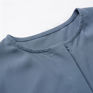 ชุดกิโมโนแบบ OEM ปี 2025 เสื้อคลุมอาบายะ ผ้าโพลีเอสเตอร์เนื้อนุ่ม ยืดหยุ่นสูง หนาขึ้น สำหรับผู้หญิงมุสลิม คอวี แขนยาว เหมาะสำหรับงานปาร์ตี้ รอมฎอน งานแต่งงาน - Product Image 4