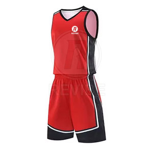 Uniforme de basket-ball respirant de haute qualité avec logo personnalisé en sublimation, couleurs et tailles sur mesure - Product Image 3