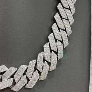 สร้อยคอแบบ Cuban Link ฮิปฮอปแบบ Iced Out กว้าง 24 มม. 4 แถว แบบไมอามี ประดับเพชร VVS Moissanite - Product Image 3