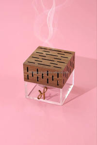 Mabkhara Arabe Élégante Décorée de Nacre, Brûleur d'Encens en Bois de Santal Fait Main de Haute Qualité, Luxe Religieux Ramadan Kareem - Product Image 5