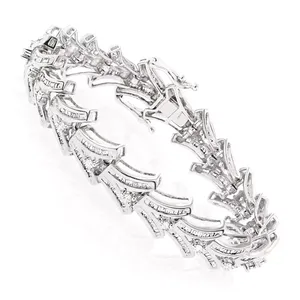 EtherStar Jewels Pulsera de tenis de lujo con diamantes baguette de 6.5 quilates, color E, diseño de espiga festoneada, oro macizo de 18K, regalo para mujer, fiesta - Product Image 1
