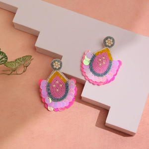 Broderie artisanale colorée perlée pour femmes et filles, style personnalisé pour les fêtes, point de croix, travaux d'aiguille par MULTI CRAFT - Product Image 1