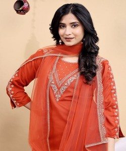 ชุดเสื้อผ้าปักลายแฟนซีผ้าฝ้ายผสม พร้อมกางเกงและผ้าคลุมไหล่ สำหรับงานเทศกาล ราคาขายส่ง เสื้อผ้าชาติพันธุ์ สีส้ม - Product Image 3