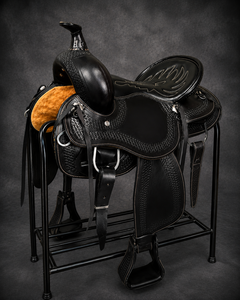 Selle d'équitation anglaise en cuir noir personnalisée de qualité supérieure pour le dressage, l'entraînement et la compétition équestre - Product Image 1