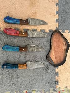 Cuchillo de Acero de Damasco Forjado a Mano con Hoja Fija, Punta Clip, Espiga Recta, Mango de Madera, Borde Biselado, Diseño Artístico OEM - Product Image 4