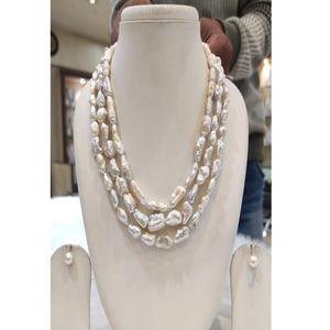 Ensemble collier et boucles d'oreilles élégant de qualité supérieure, imitation perles AA, 3 rangs, tendance pour femmes et filles, mariages, fiançailles, tenues de soirée - Product Image 1