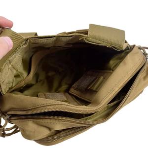 Sac bandoulière en polyester imperméable et tendance avec plusieurs compartiments, conçu pour les activités de plein air, fabriqué au Vietnam - Product Image 5