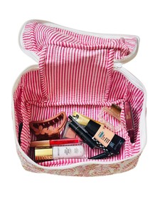 Quilted Zipper Foldable Fashion Cosmetic Bag-Stylish & Practical Case for Beauty Products - Product Image 3