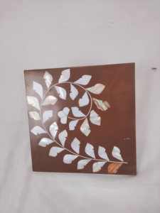 ชุดจานรองแก้วไม้ลายเรซิ่นวอลนัทพรีเมียม สไตล์วินเทจ เป็นมิตรกับสิ่งแวดล้อม ขนาดเส้นผ่านศูนย์กลาง 300 มม. ตกแต่งโต๊ะอาหารอย่างหรูหรา เหมาะสำหรับโต๊ะกลางห้องรับประทานอาหาร - Product Image 5