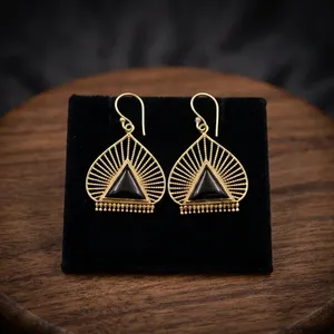 Pendientes de Latón con Piedra de Ónix Negro, Joyería Artesanal de Diseño, Fabricante - Product Image 2