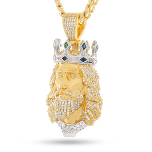 Colgante de Lujo con Rostro de Rey en Tono Dorado y Plateado con Corona y Piedras Incrustadas para Hombre - Product Image 1