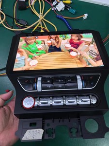 Radio para Auto DOS de 12.1 Pulgadas para Ford Mustang 2014-<span class=keywords><strong>2021</strong></span>, Android 12, Pantalla Vertical, Navegación GPS, Reproductor Multimedia de DVD Estéreo para Auto - Product Image 2