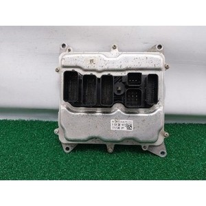 ECU และโมดูลคอมพิวเตอร์มือสองสำหรับรถยนต์ซีรีส์ 3 รุ่น 8664660 - Product Image 1