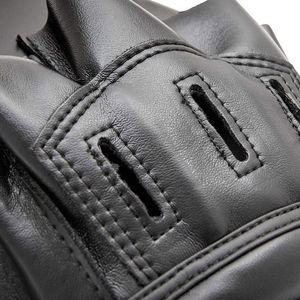 Pads de frappe très demandés pour l'entraînement ciblé – Gants de frappe personnalisés de haute qualité avec logo sur mesure - Product Image 4