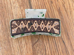 Vente en gros, nouvelle tendance, pinces à cheveux carrées en cuir repoussé à la main, style cowboy occidental, griffe à cheveux personnalisée pour femmes avec cuir - Product Image 2