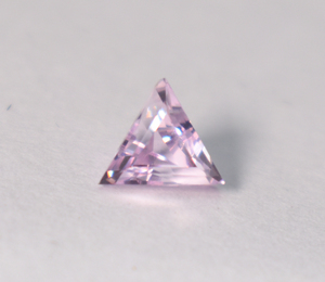 Saphir rose clair de laboratoire, corindon 9 mm, taille triligne, qualité AAA, pierres précieuses en vrac pour la fabrication de bijoux de luxe, pierres de naissance de septembre - Product Image 3