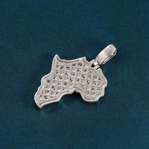 Pendentif carte de l'État du Texas, alliage plaqué rhodium, incrustation de diamants, bijou classique unisexe, cadeau - Product Image 3