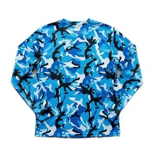 เสื้อยืดแขนยาวลายพรางสำหรับผู้ชาย ทรงเข้ารูป ผลิตจากโพลีเอสเตอร์ แห้งเร็ว ระบายอากาศได้ดี เหมาะสำหรับเล่นกีฬา - Product Image 3
