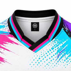 Ensemble Maillot et Short de Football Personnalisé pour Hommes – Tenue de Sport à Manches Courtes pour Équipe – Vente en Gros OEM ODM - Product Image 3