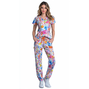 Ensemble de blouses d'hôpital unisexe à sublimation, col en V, manches courtes, en tissu sergé 100 % polyester de haute qualité, impression personnalisée pour - Product Image 3