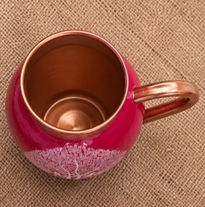 Carafe à eau en cuivre pur, émaillée rose, motif imprimé Arbre de Vie, motif paon et éléphant, style antique indien ayurvédique - Product Image 3