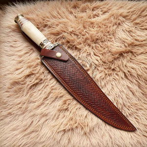 Cuchillo de caza para exteriores de acero de Damasco hecho a mano, edición de nueva marca, con mango de hueso de camello y espaciador de latón, cuchillo de camping de hoja fija - Product Image 6