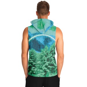 เสื้อกล้ามมีฮู้ดแบบขายส่ง พิมพ์ลายป่าภูเขาด้วยเทคนิค Sublimation ระบายอากาศได้ดี ผลิตจากโพลีเอสเตอร์ เหมาะสำหรับใส่ลำลองในฤดูหนาว - Product Image 2