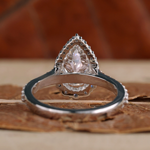 Anillo de Compromiso de Moissanita con Halo de Perlas, Anillo Nupcial de Plata con Diamantes, Anillo de Promesa de Aniversario Clásico y Elegante para Mujer - Product Image 2