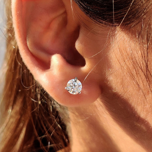 Boucles d'oreilles clous en diamant rond raffiné en or blanc 0,25 à 3,00 carats total (CTW) qualité E-F VS – Collection de bijoux élégants - Product Image 1