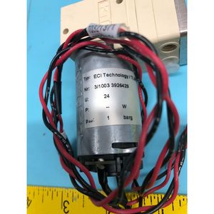 Pompe ECI TQ321371 VMS avec câblage externe - Équipement et pièces semi-conductrices d'occasion fiables à l'échelle mondiale chez - Product Image 3