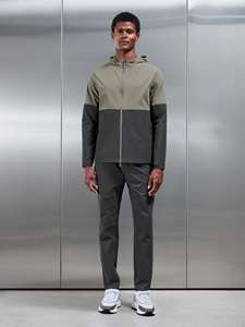 Wholesale Men's 2026 Casual Elastic Waist Set Hot Selling Street <b>Wind</b> <b>Breaker</b> Men Tracksuit Custom Panel - Product Image 5