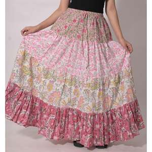 Jupe longue maxi plissée en coton indien imprimé floral, taille naturelle, style bohème, lavable, faite à la main pour femme, idéale pour l'été - Product Image 1