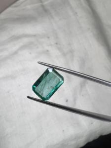 Émeraude naturelle zambienne de 3,78 carats, taille octogonale à facettes, pierre précieuse verte en vrac pour bijoux fins, bagues, pendentifs, vente en gros - Product Image 1