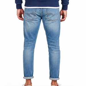 Men Denim Jeans Light Blue Wash Relaxed Straight Fit Classic Casual Style Comfortable Daily Wear Soft Denim Fabric Jeans For Men - Product Image 2