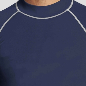 Vêtements de protection solaire personnalisés pour hommes : T-shirt de compression, Rash guard et Rash vest - Product Image 3