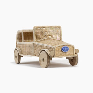 Haute qualité maternelle rotin petite voiture jouet élégant mini voitures de course artisanat véhicule jouets pour enfants enfants bébé - Product Image 3